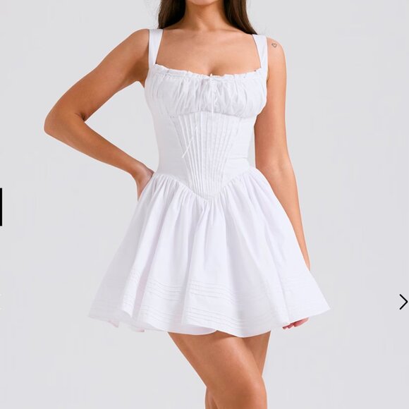 Natassia White Cotton Mini Dress House of CB - Picture 1 of 4